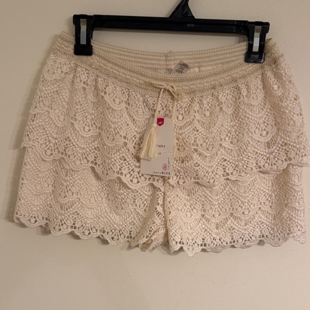 Charming Crochet Lace Kids Shorts - Cream